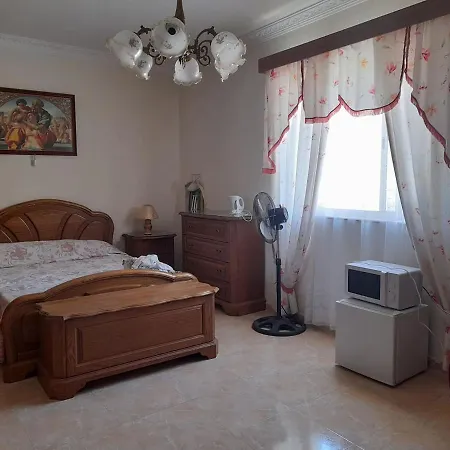 Private Room Qormi Extérieur photo