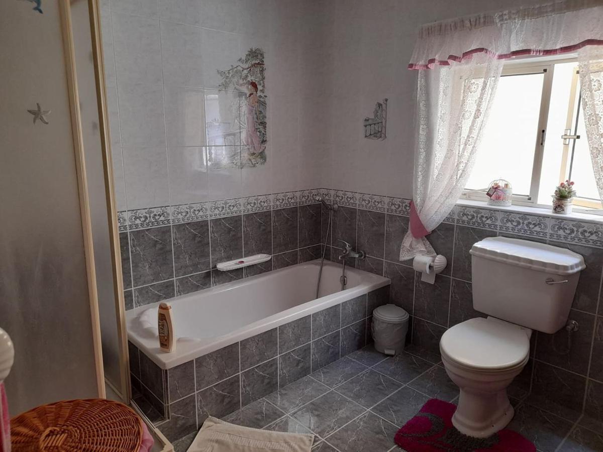 Private Homestay *