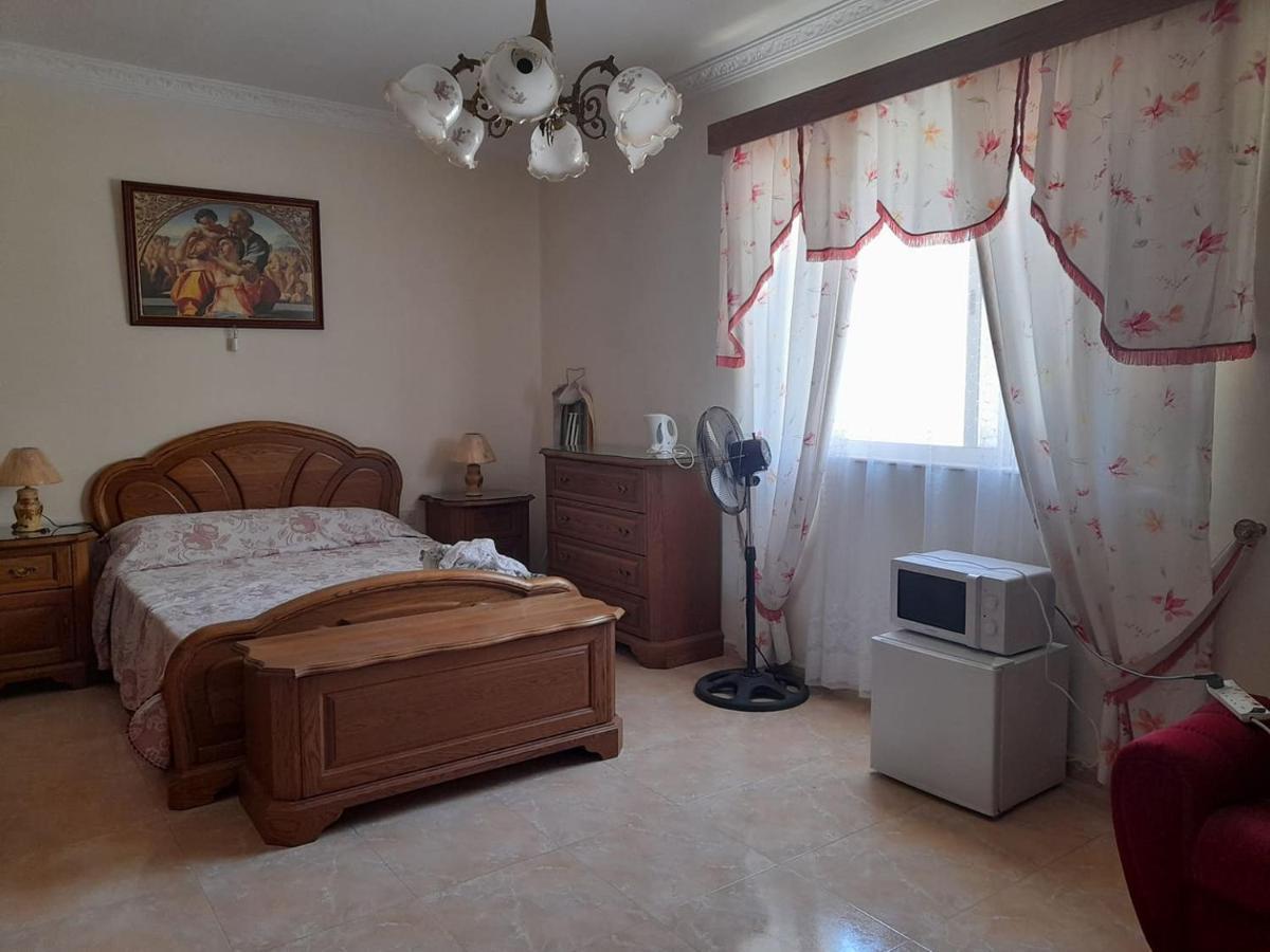 Private * Qormi